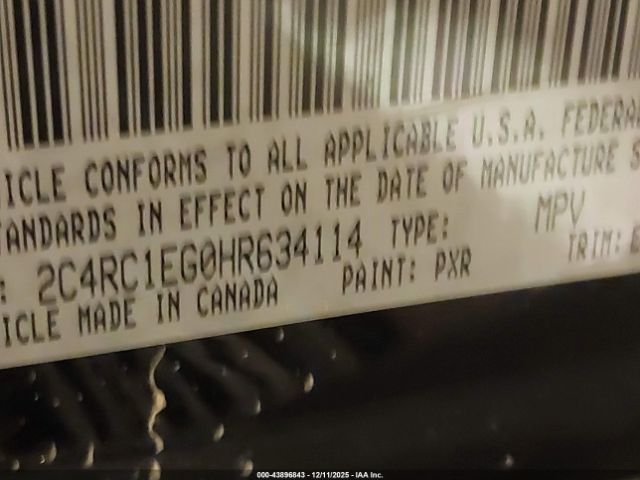 Chrysler Pacifica Touring-l Plus Image 11