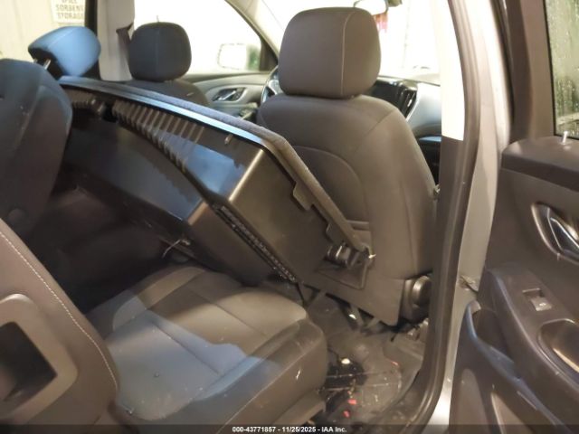 Chevrolet Traverse Fwd Lt Cloth Image 16