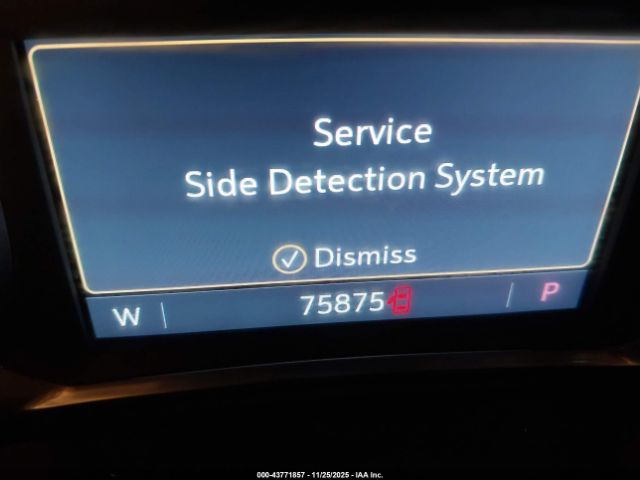 Chevrolet Traverse Fwd Lt Cloth Image 15