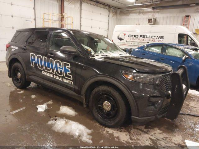  Salvage Ford Police Interceptor Utilit