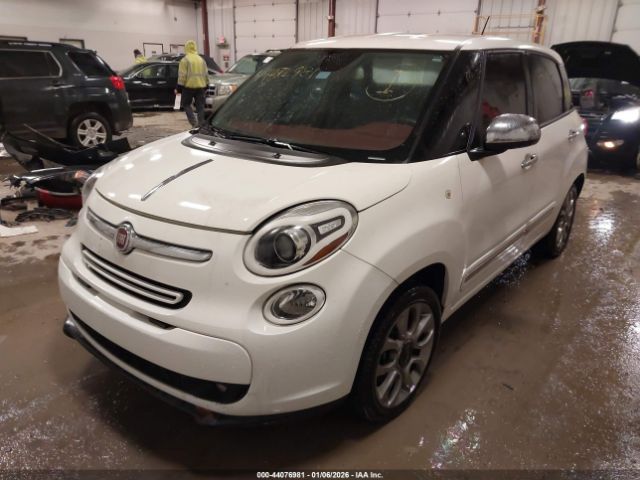 FIAT 500L Lounge Image 10