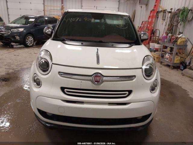 FIAT 500L Lounge Image 5