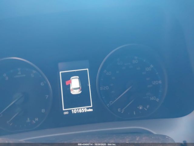 Toyota RAV4 Xle Image 7