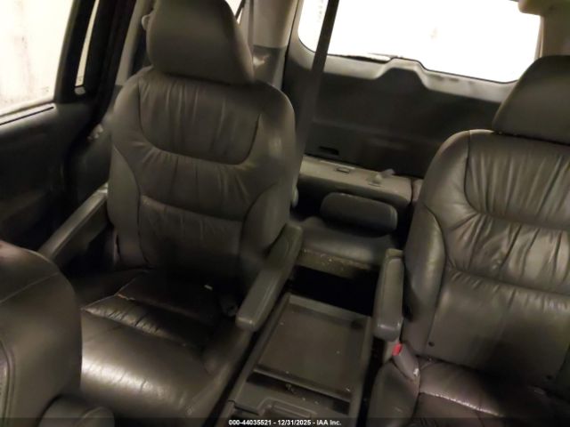 Honda Odyssey Touring Image 11