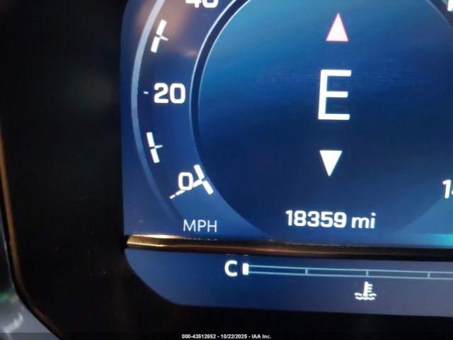 Chevrolet Silverado 1500 4wd  Short Bed Lt Trail Boss Image 12