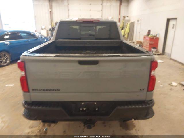 Chevrolet Silverado 1500 4wd  Short Bed Lt Trail Boss Image 10