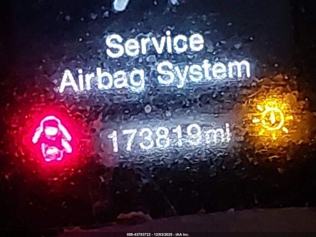 Jeep Renegade Latitude 4x4 Image 15