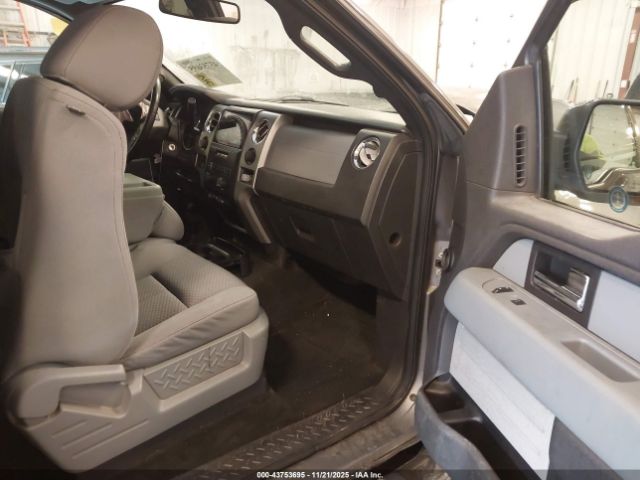 Ford F-150 Xlt Image 12