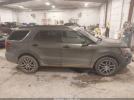 Ford Explorer Sport Image 4