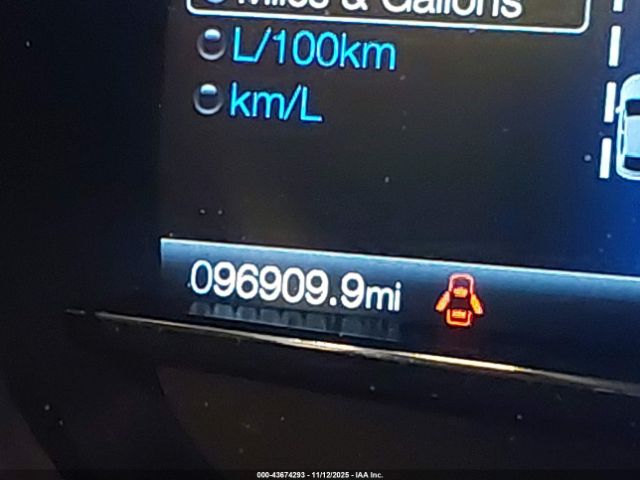 Ford Explorer Sport Image 5