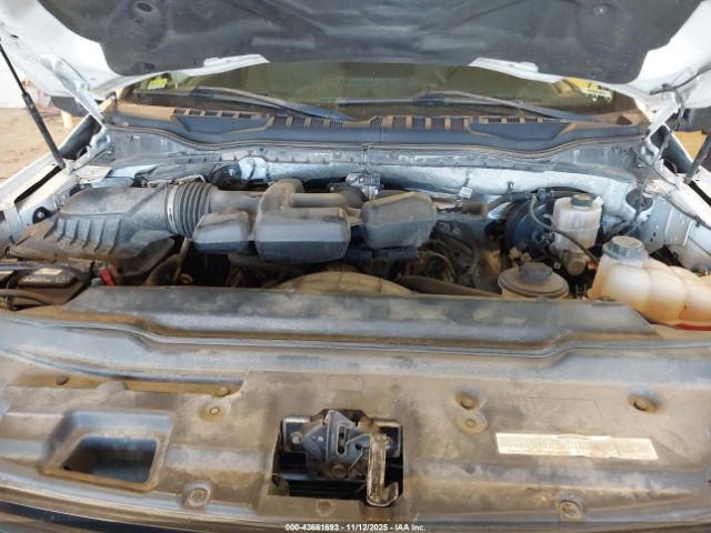 Ford F-350 Xlt Image 15