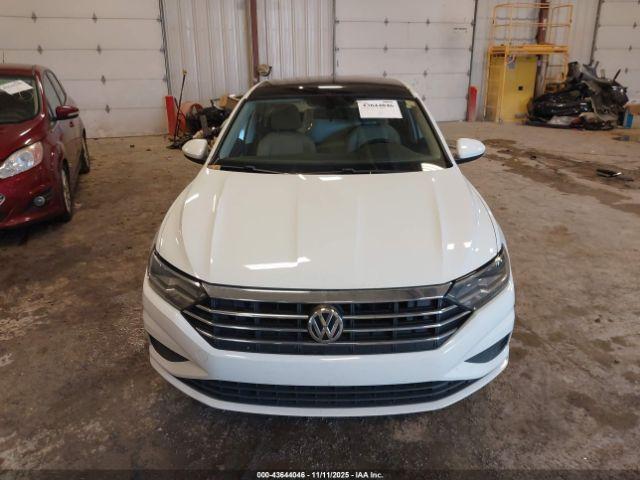 Volkswagen Jetta Image 15