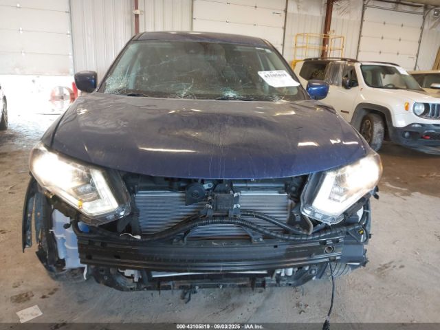 Nissan Rogue S Image 5