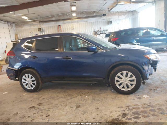 Nissan Rogue S Image 7