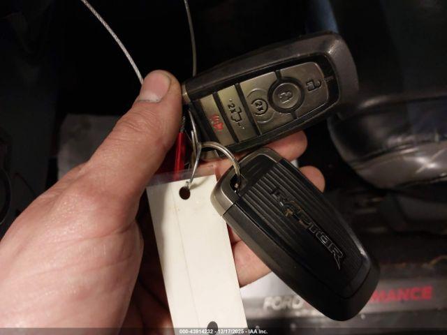 Ford F-150 Raptor Image 7