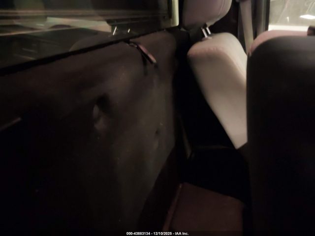 Ford F-150 Xl Image 3