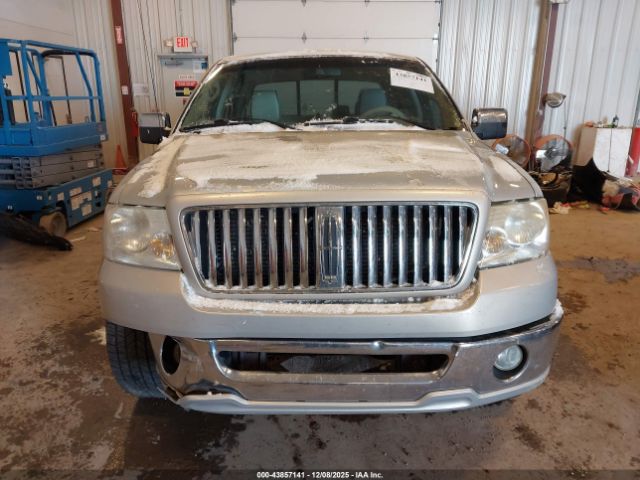 Lincoln Mark LT Image 14