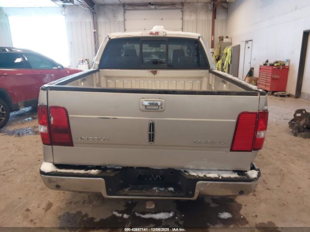 Lincoln Mark LT Image 16