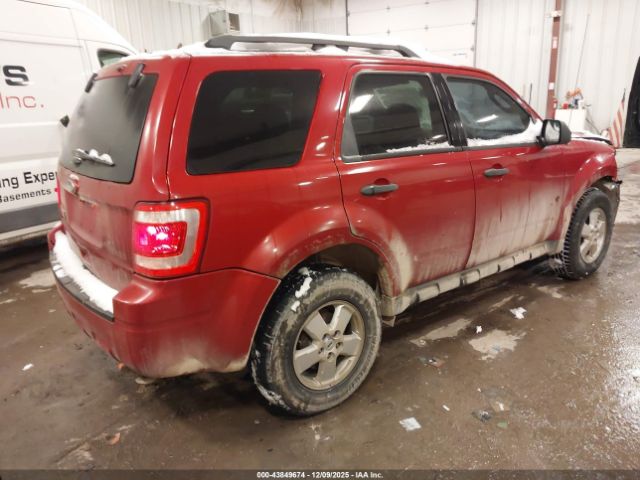 Ford Escape Xlt Automatic Image 2