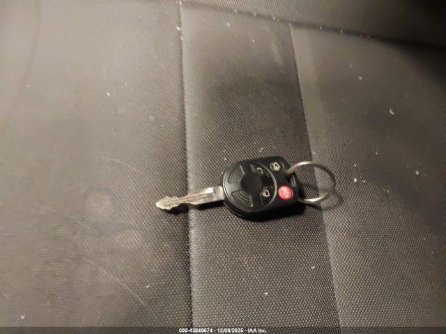 Ford Escape Xlt Automatic Image 10