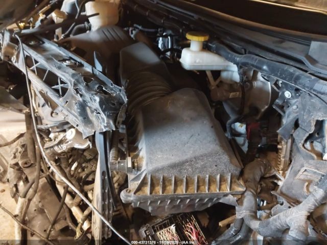 Chrysler Pacifica Touring L Image 10