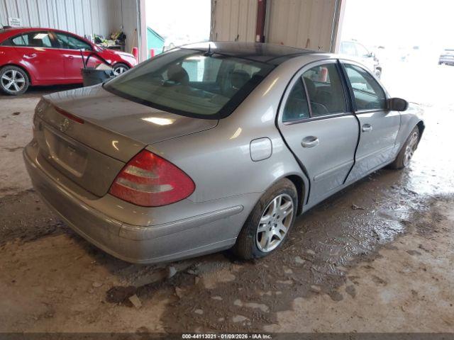 Mercedes-Benz E-Class Image 5