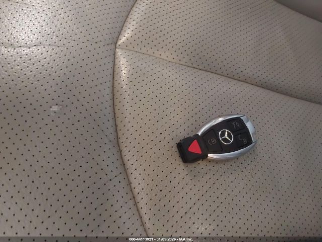 Mercedes-Benz E-Class Image 8