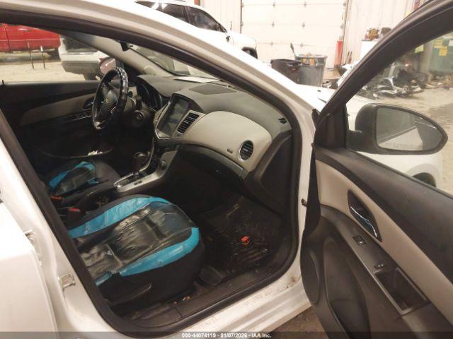 Chevrolet Cruze Ls Auto Image 3