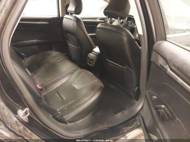 Ford Fusion Titanium Image 3