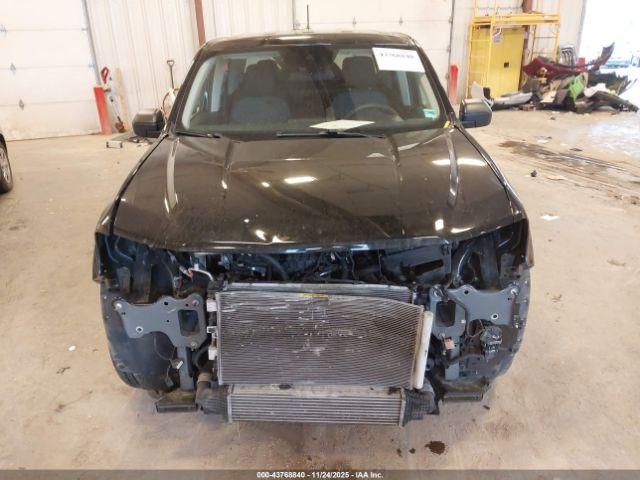 Ford Maverick Xl Image 11