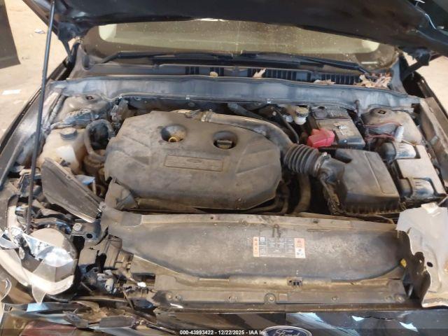 Ford Fusion Titanium Image 8