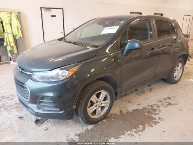 Chevrolet Trax Awd Ls Image 2