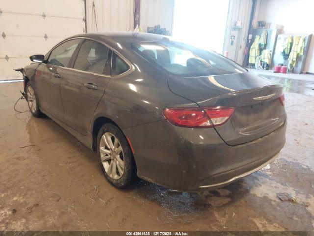 Chrysler 200 Limited Image 7