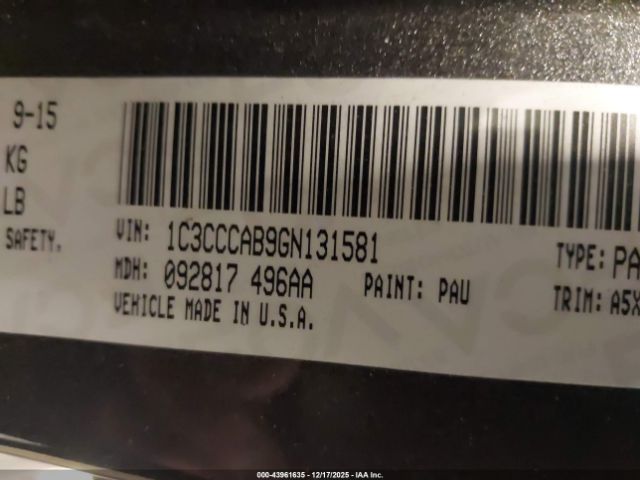 Chrysler 200 Limited Image 4