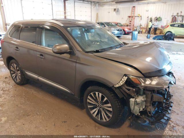  Salvage Mitsubishi Outlander